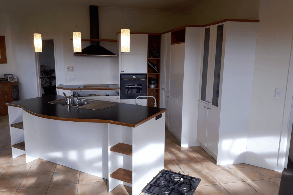 modern-kitchen-wooden-accent-resurfacing